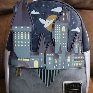 Loungefly Harry Potter Hogwarts Castle Backpack